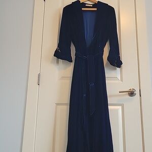 Frederic's Toronto Blue Velvet Robe